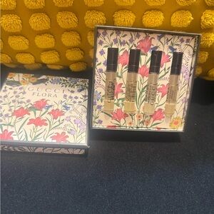 Gucci Flora Fragrance Set - Multicolor and Black